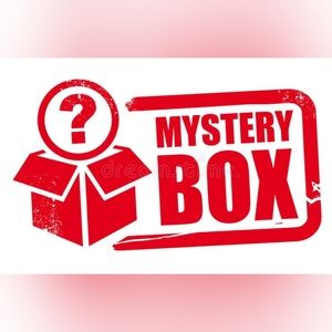 Mens Size Medium 10 Shirt/Top Mystey Box